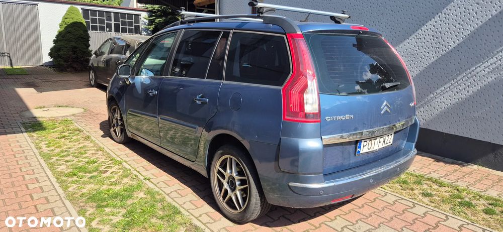 Citroen C4 Picasso 2010 photo 2