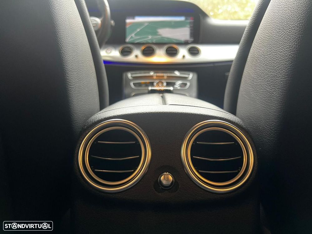 Mercedes-Benz E 300 de Avantgarde - 44