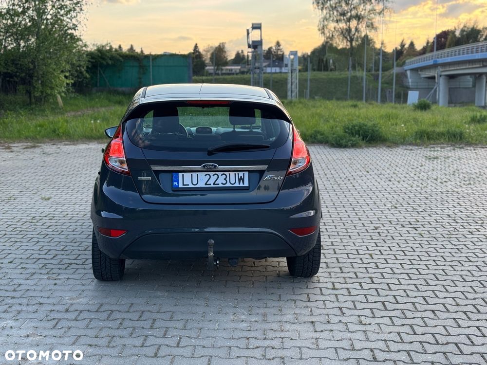 Ford Fiesta - 8