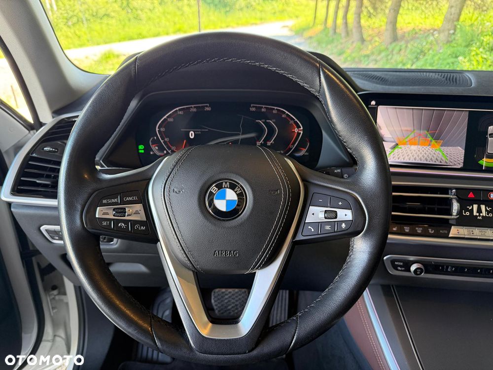 BMW X5 xDrive40i mHEV - 30