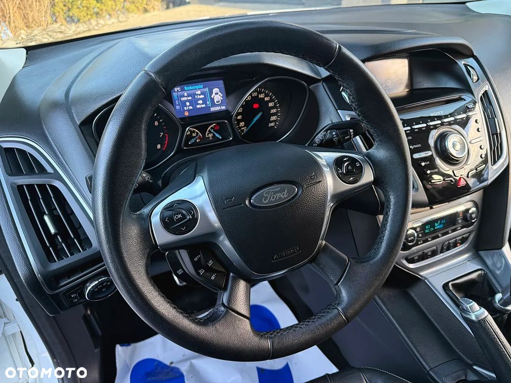Ford Focus 1.6 EcoBoost Start-Stopp-System Titanium - 24