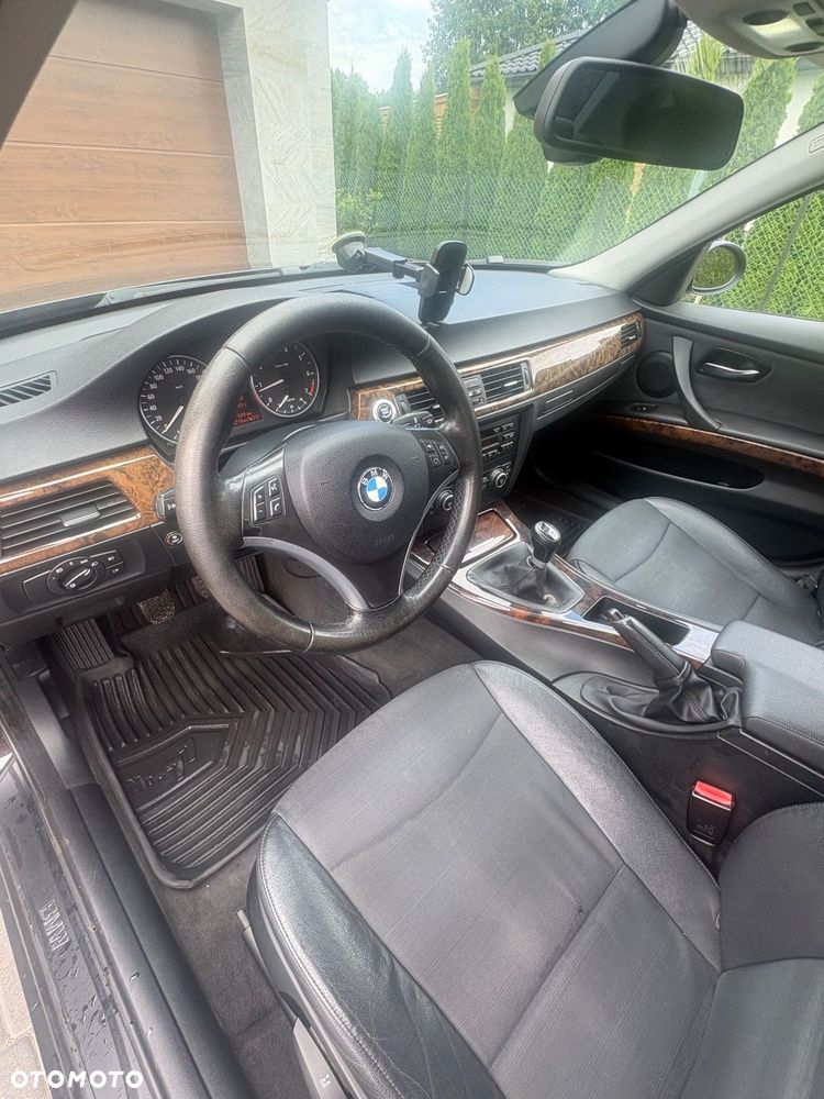 BMW Seria 3 - 15