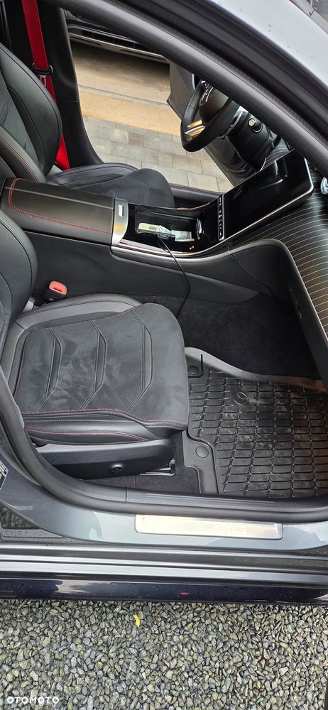 Mercedes-Benz Klasa C AMG 43 4Matic AMG Speedshift MCT9G AMG Sondermodell - 12