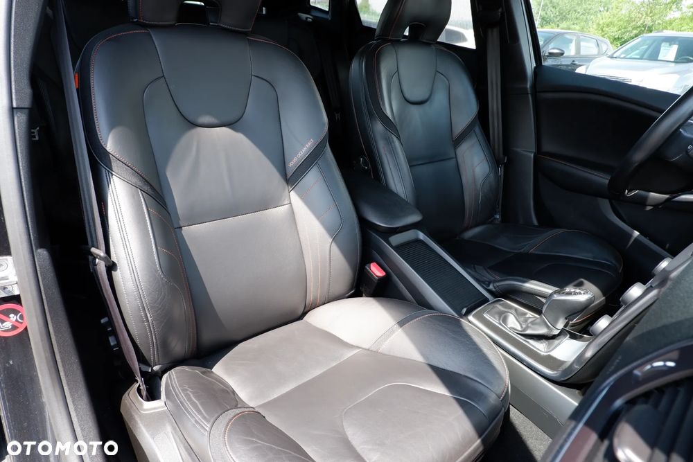 Volvo V40 D2 Powershift Ocean Race - 10