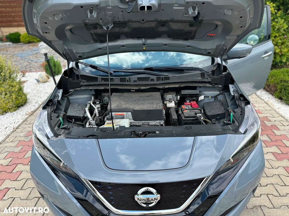 Nissan LEAF 40 kWh - 28