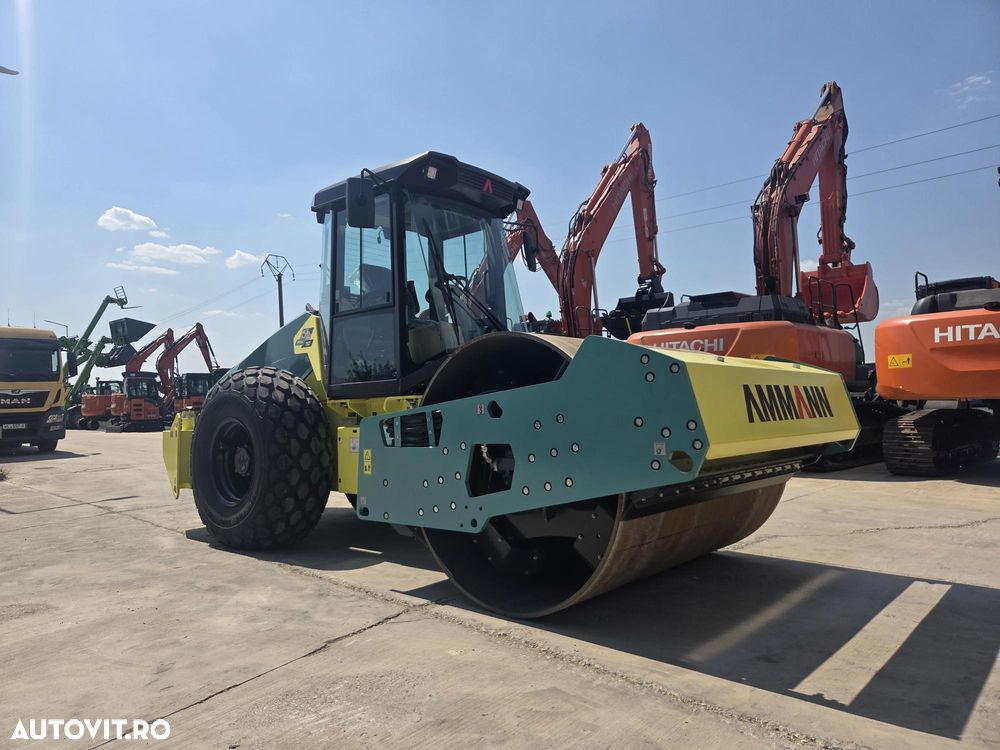 Ammann ARS110, 14,7tone, 25ore-NEFOLOSIT, latime rola 2,1m, motor Deutz 135CP, Declaratie CE, produs in GERMANIA, garantie 1 an, Aer cond, Antifurt, lung 5,9m, FULL OPTION, posibilitate leasing 4 ani, PROMOTIE 84.900 EUR+Tva - 38