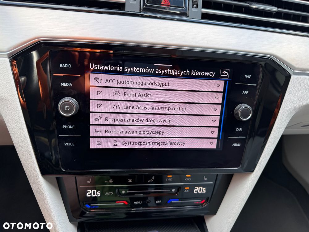 Volkswagen Passat 2.0 TSI 4Mot Elegance DSG - 40