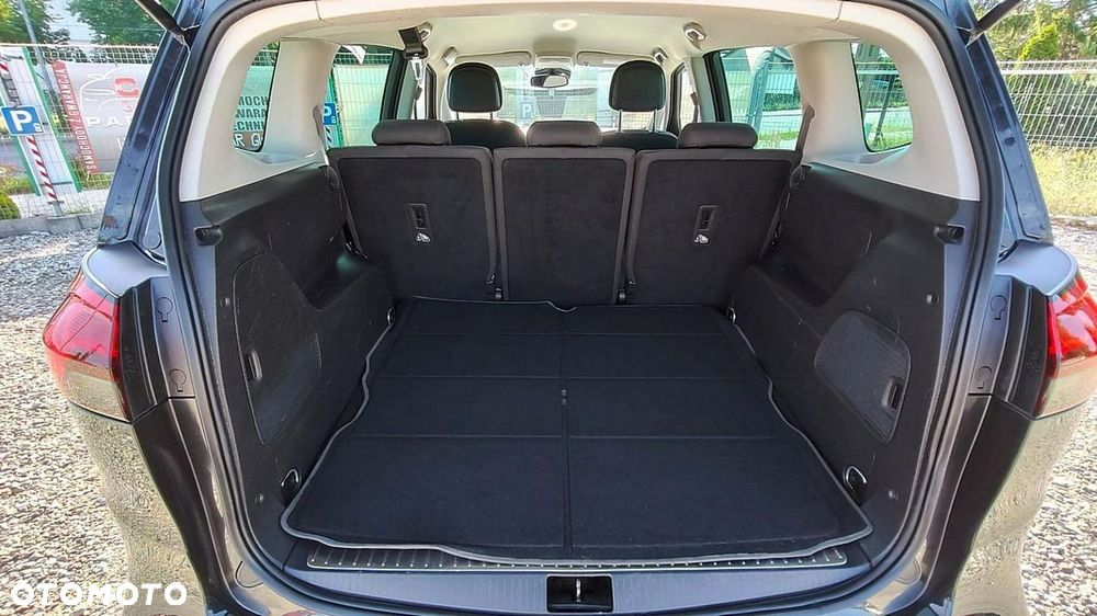 Opel Zafira - 14