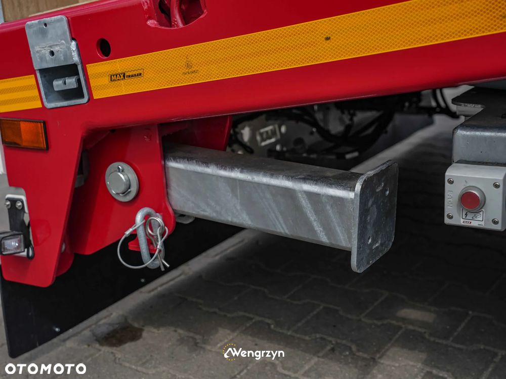 MAX Trailer 3 osiowe semi pod ciągnik lowdeck - 18