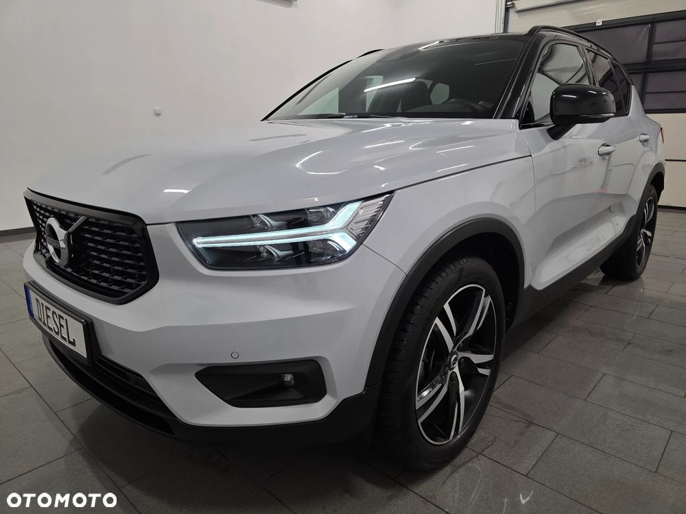 Volvo XC 40 D3 SCR R-Design - 2