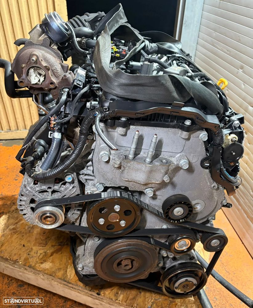 Motor Hyundai i40 1.7 CRDI Ref: D4FD - 4