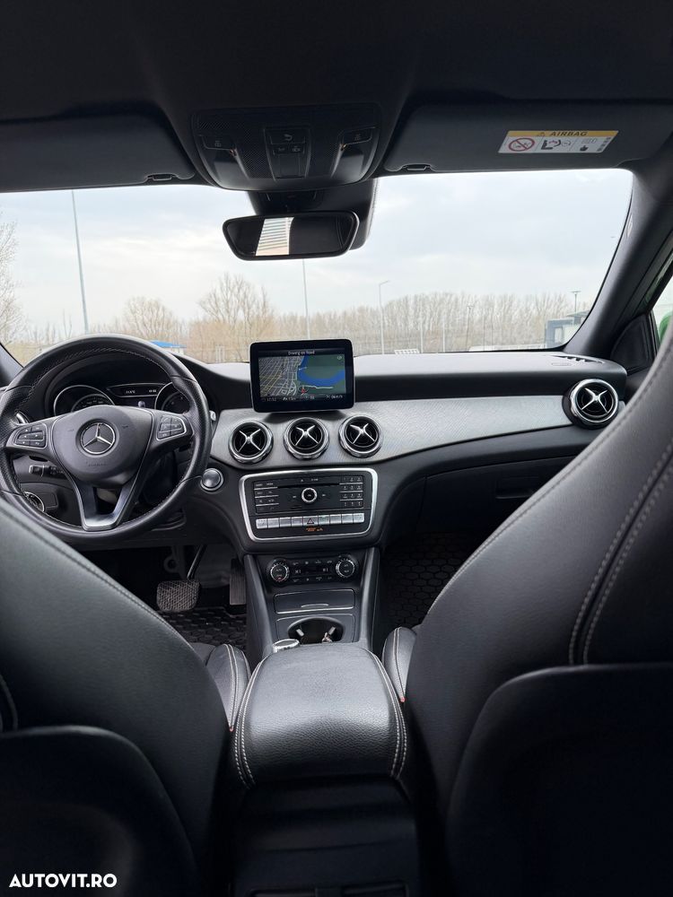 Mercedes-Benz GLA 250 4MATIC Aut. - 16