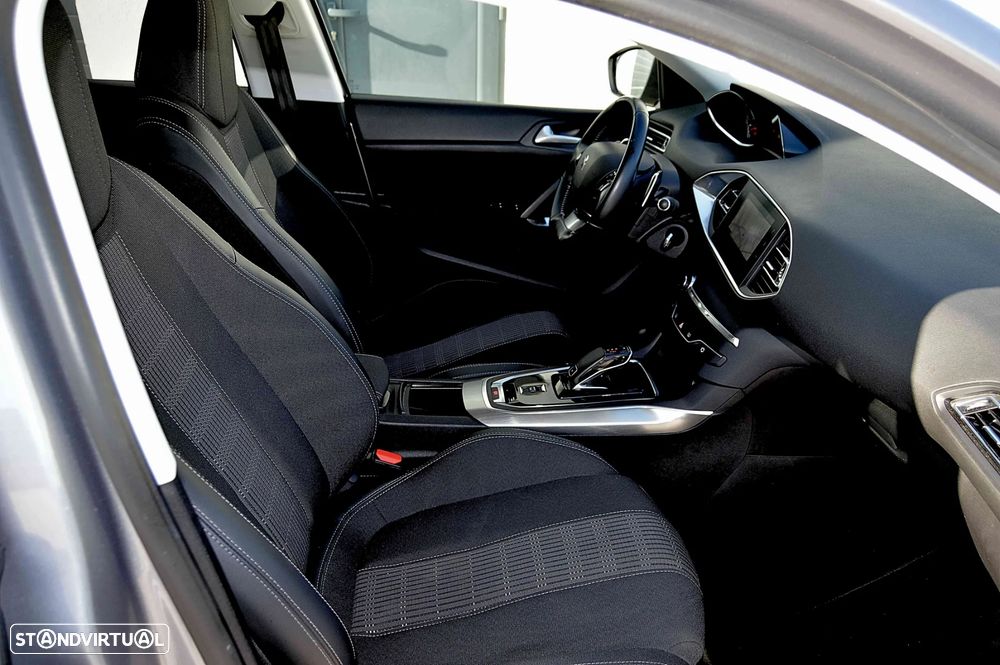Peugeot 308 SW 1.5 BlueHDi Allure EAT8 - 25