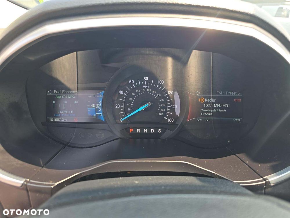 Ford Edge - 8