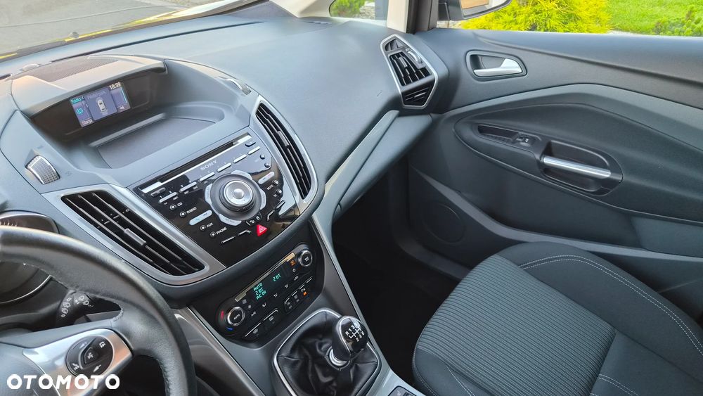 Ford C-MAX 1.0 EcoBoost Start-Stopp-System Titanium - 17