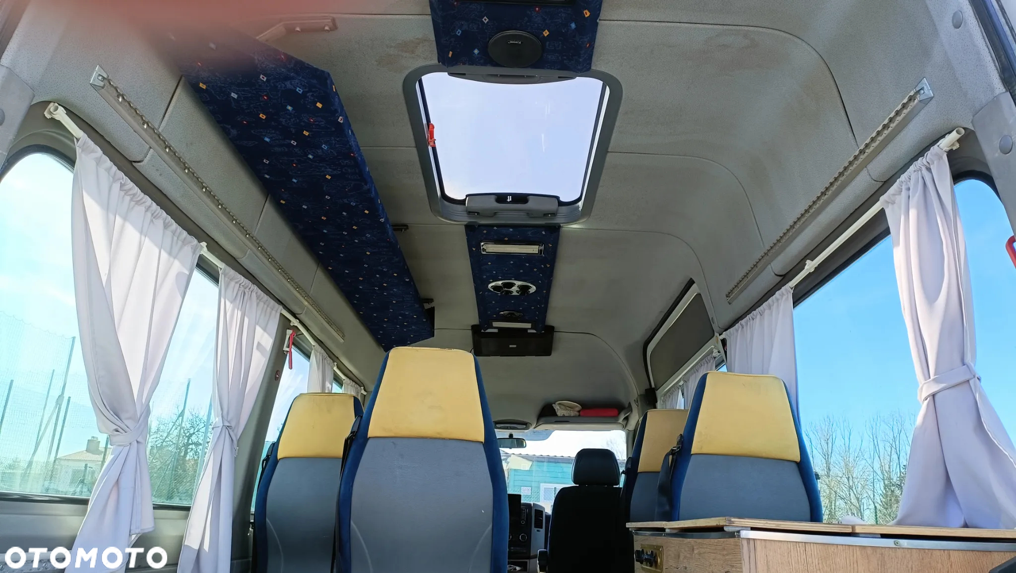 Mercedes-Benz Sprinter - 9