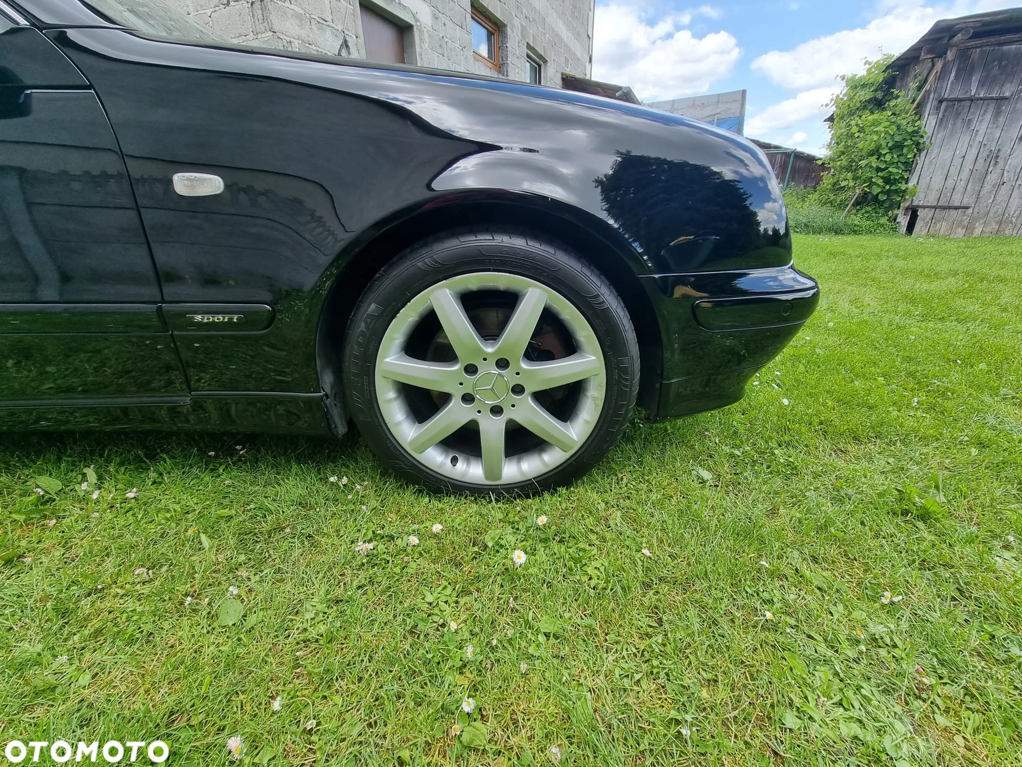 Mercedes-Benz CLK 320 - 10