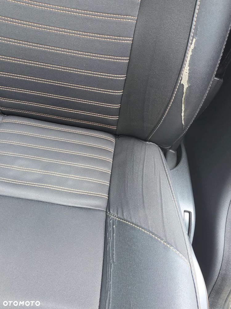 Volvo V50 2.0D Momentum - 22
