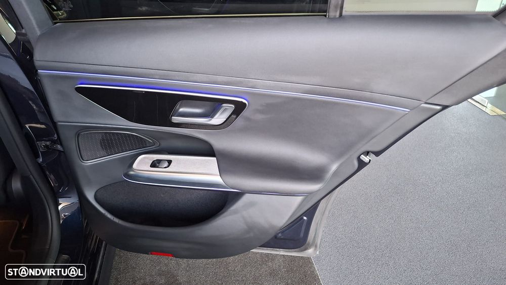 Mercedes-Benz E 300 de - 16