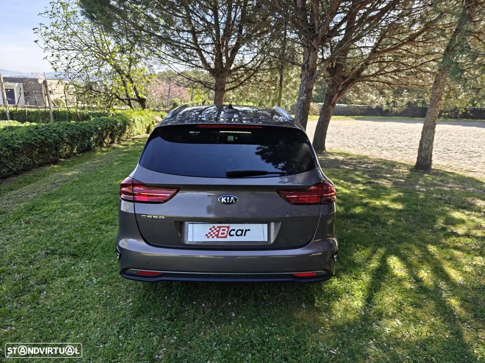 Kia Ceed SW 1.0 T-GDI TX+SRF - 11