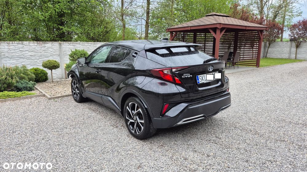 Toyota C-HR 2.0 Hybrid Executive - 2