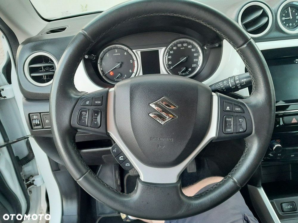 Suzuki Vitara 1.6 DDiS (4x4) Allgrip Comfort - 18