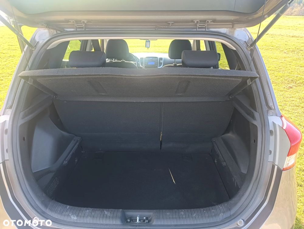Hyundai ix20 1.4 Comfort - 13