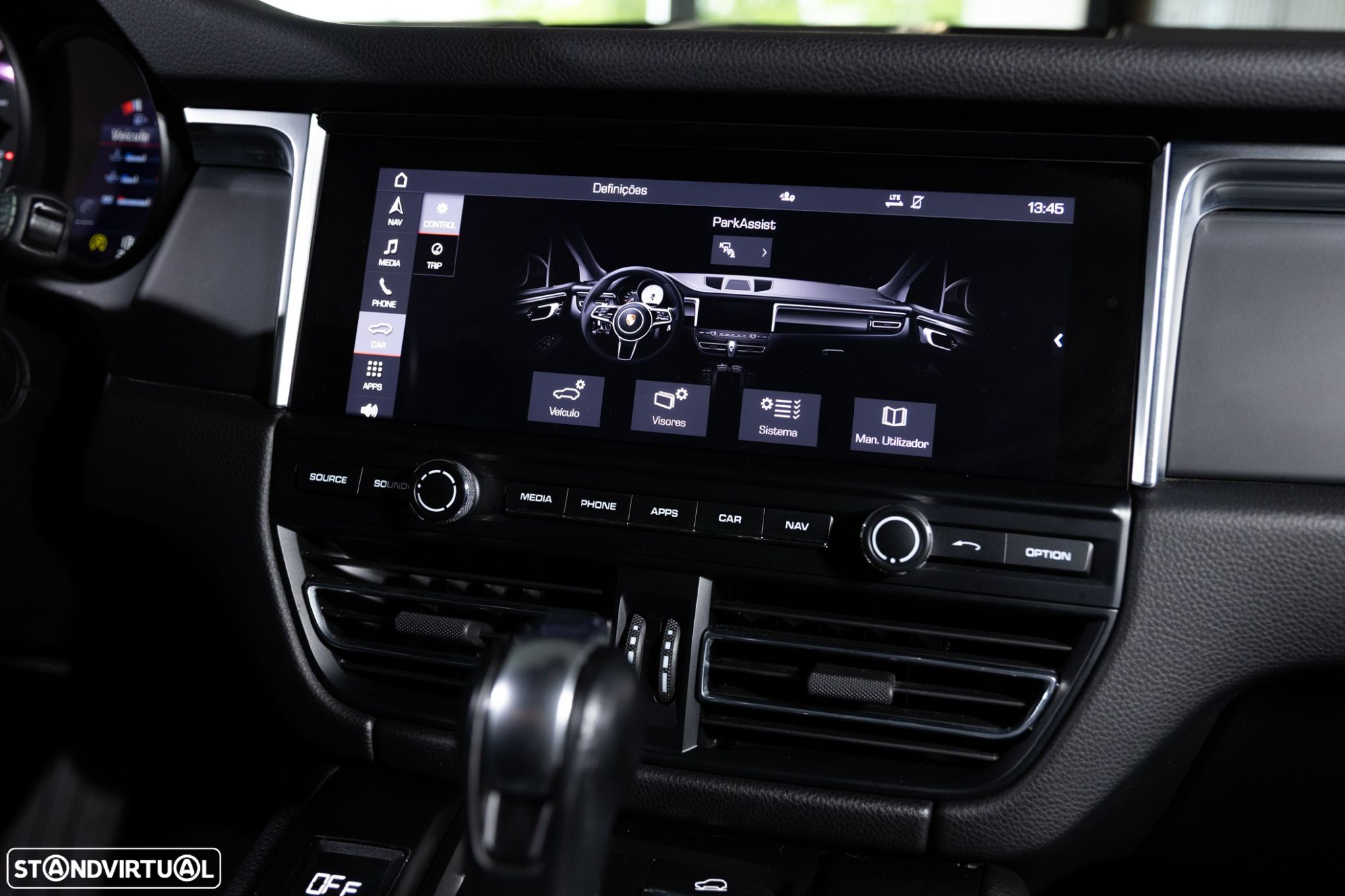 Porsche Macan Standard - 18