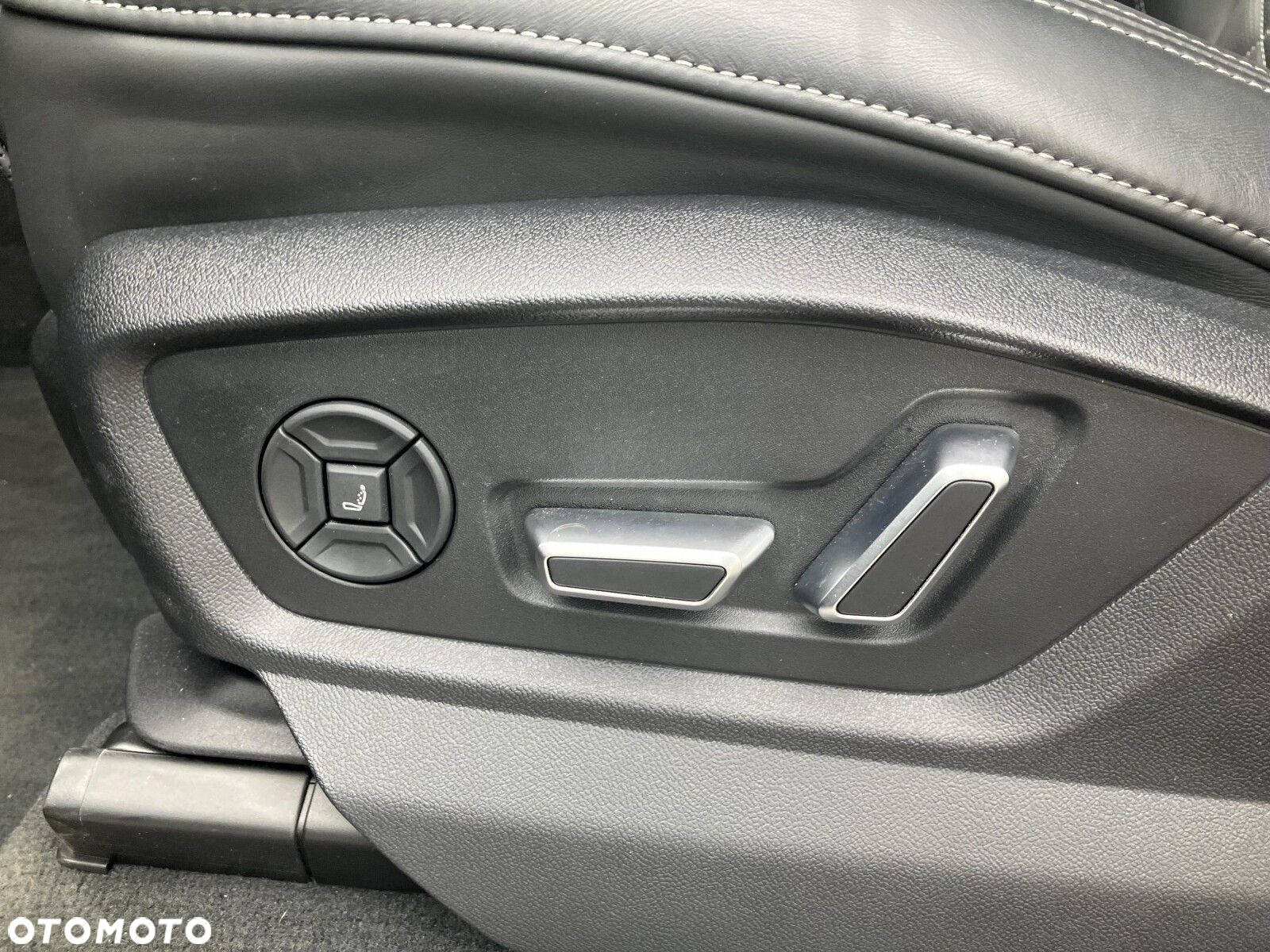 Audi SQ7 TFSI Quattro Tiptronic - 14