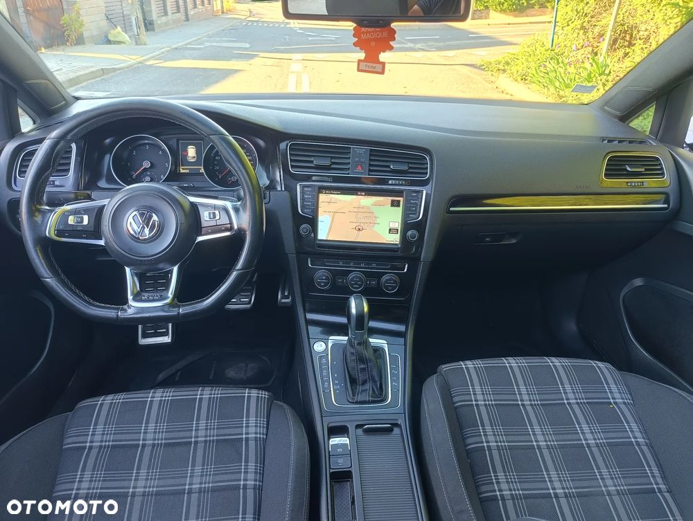 Volkswagen Golf GTD 2.0 TDI SCR DSG - 14