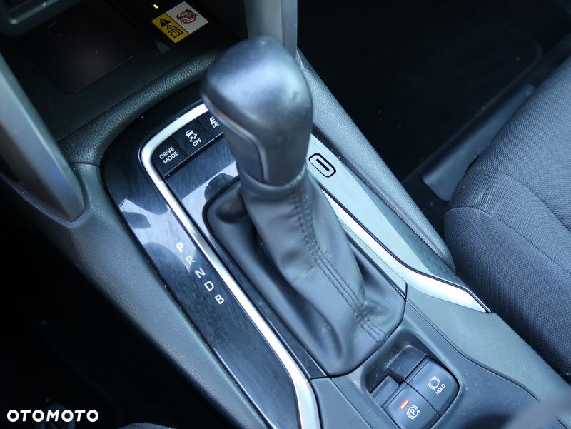 Toyota Corolla Cross 2.0 Hybrid Comfort - 25