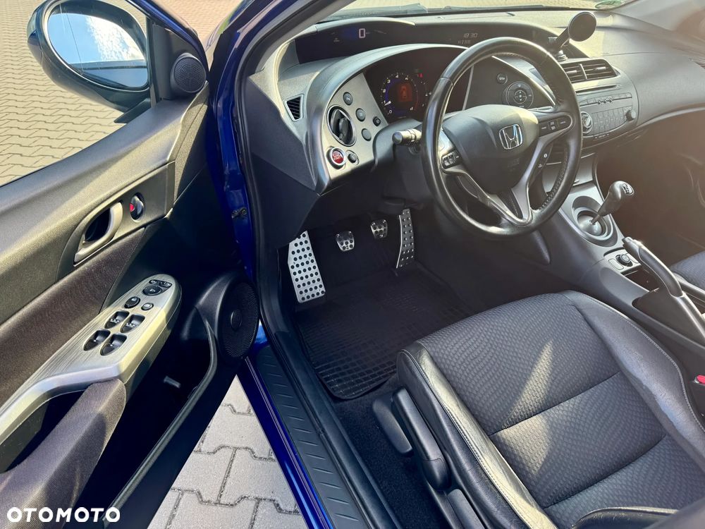 Honda Civic 1.8 GT Special Edition - 2