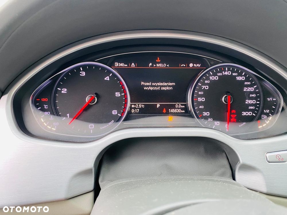 Audi A8 4.2 TDI DPF (clean diesel) quattro tiptronic - 7