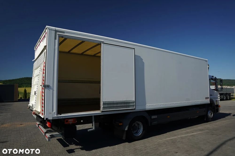 Mercedes-Benz ATEGO 1221 / 4X2 / KONTENER / WINDA DHOLLANDIA - 1 500KG / AUTOMAT / EURO 6 - 20