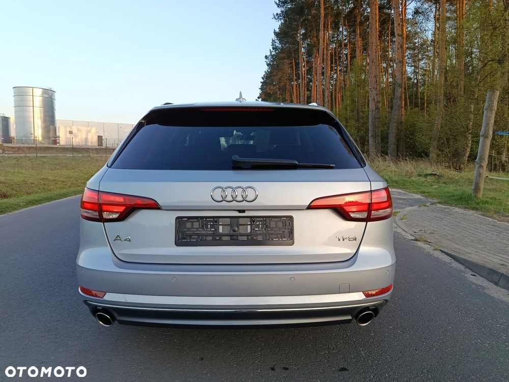 Audi A4 Avant 2.0 TFSI ultra S tronic sport - 31
