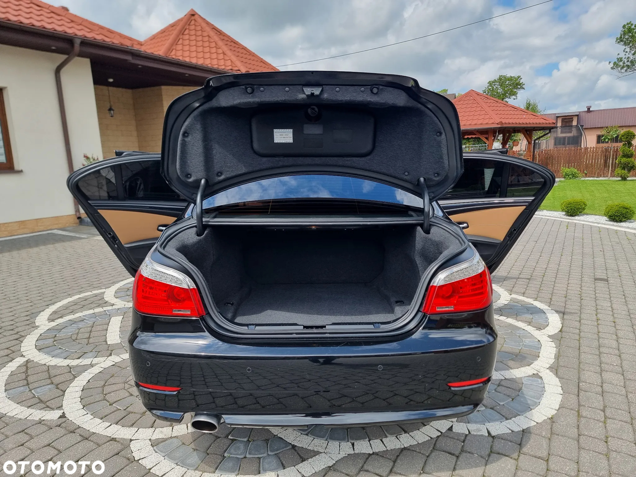 BMW Seria 5 520i - 15