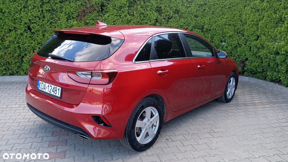 Kia Ceed 1.4 T-GDI L Business Line - 9