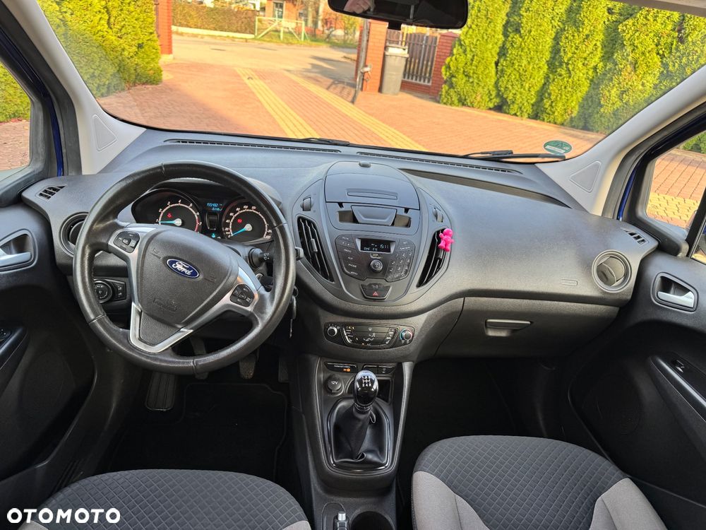 Ford Tourneo Courier 1.0 EcoBoost Trend - 12