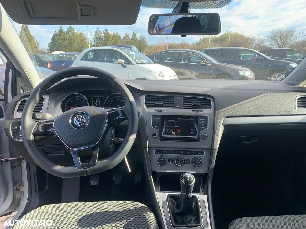 Volkswagen Golf 1.6 TDI BlueMotion Technology Trendline - 6