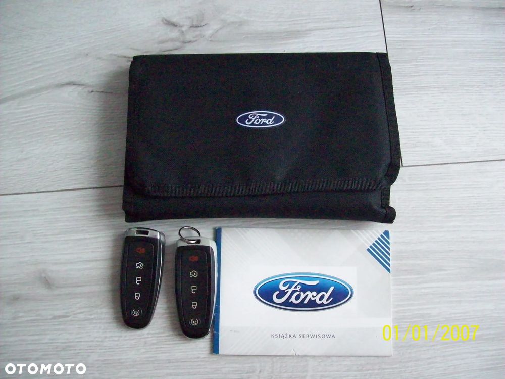 Ford Escape - 40