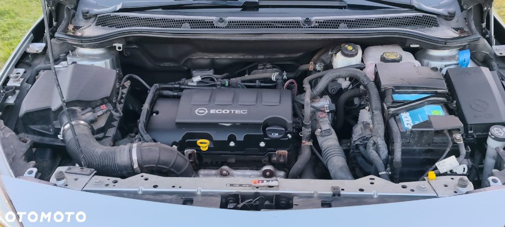 Opel Astra 1.4 Turbo ecoFLEX Start/Stop Innovation - 32