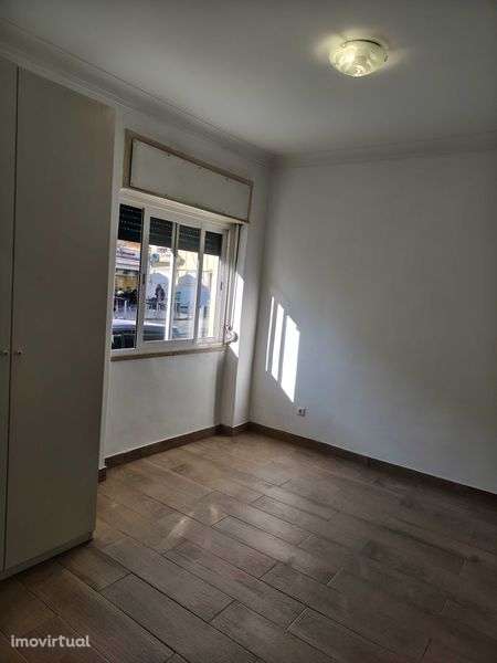 T0 em Odivelas / LIGAR / NÃO MANDAR MSG - Grande imagem: 2/8