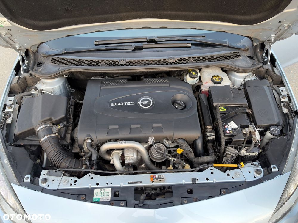 Opel Astra 2.0 BiTurbo CDTI DPF ecoFLEX SportsTourer St - 21