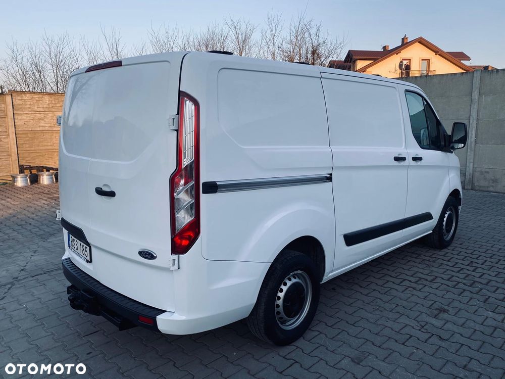 Ford TRANSIT CUSTOM - 5