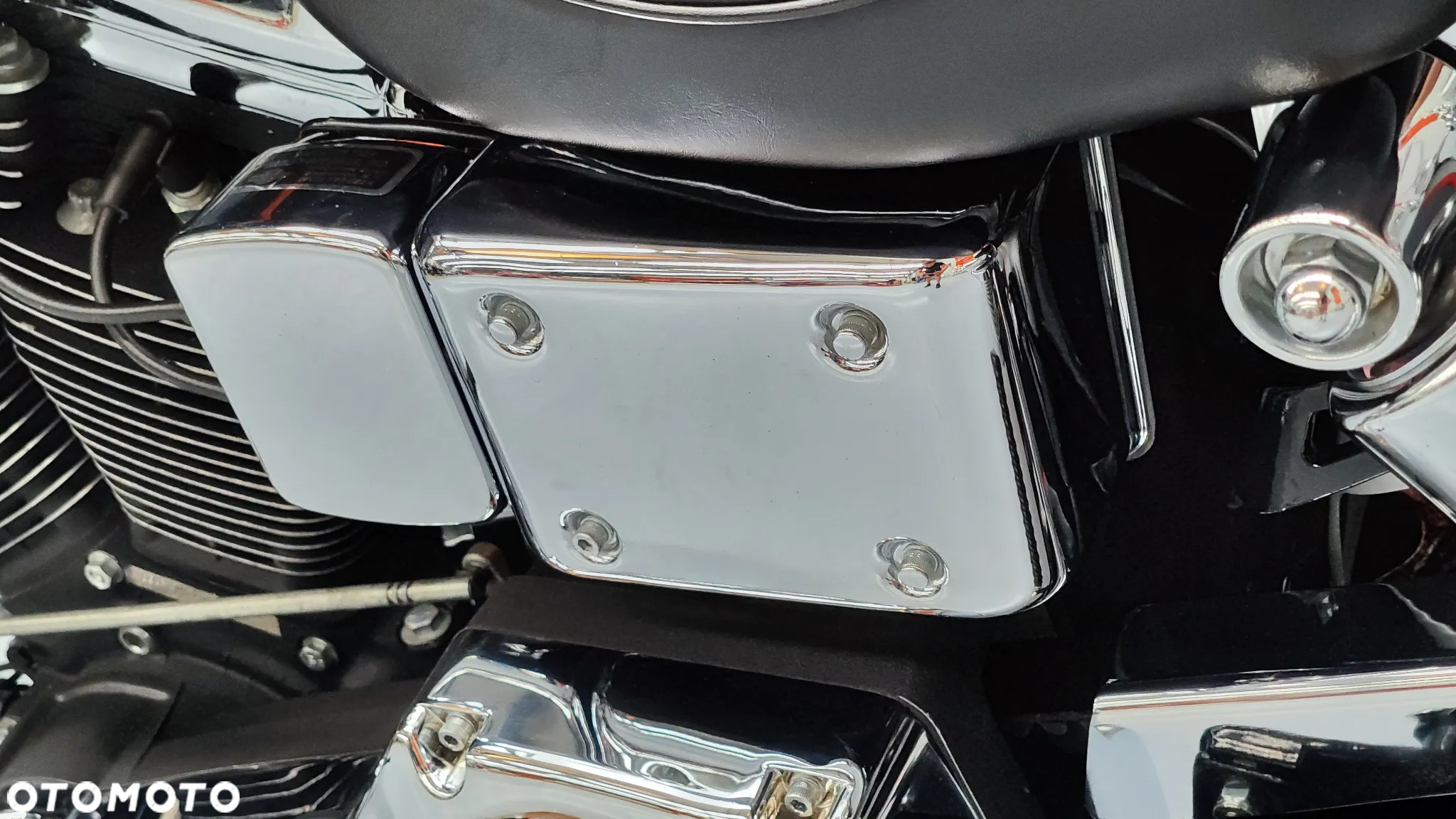 Harley-Davidson Dyna Wide Glide - 28
