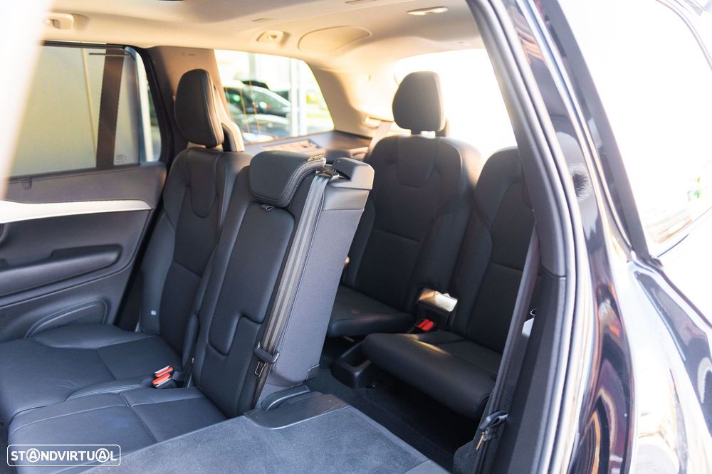 Volvo XC 90 T8 AWD Recharge Plus Dark - 29