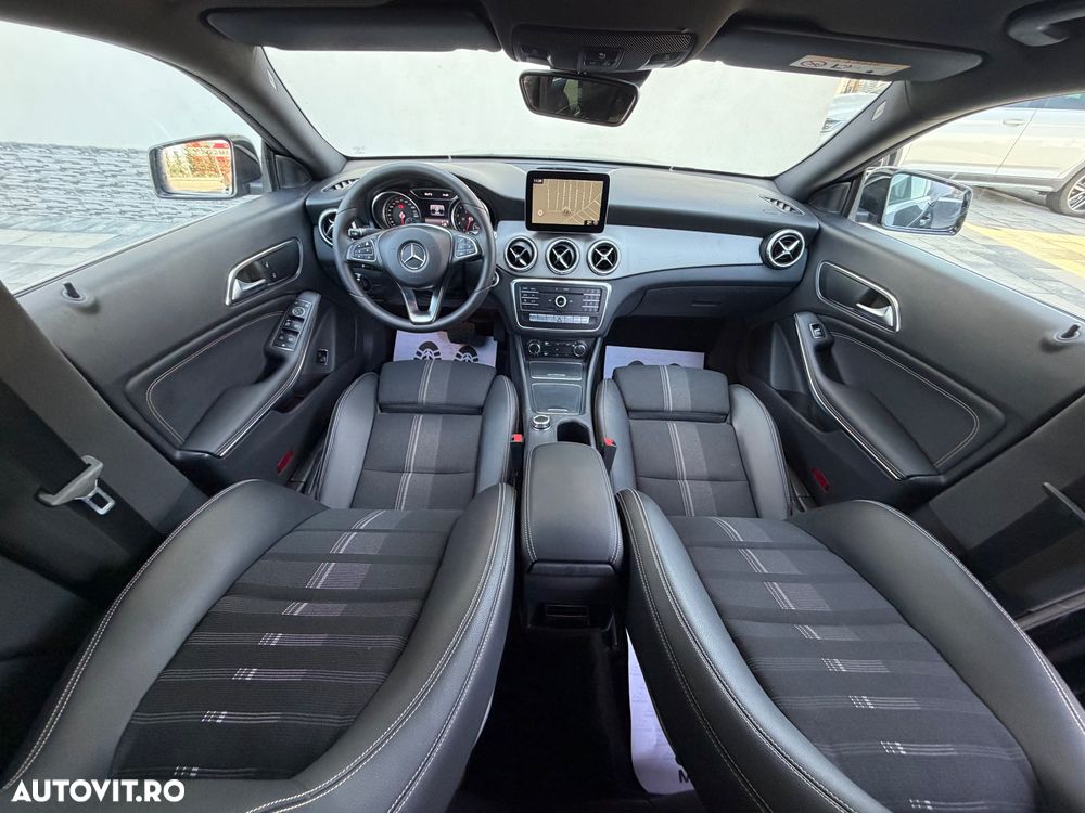 Mercedes-Benz CLA 180 7G-DCT AMG Line - 7