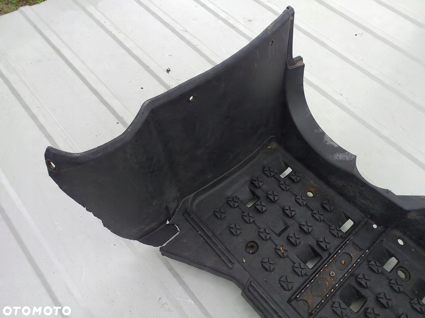 STOPIEŃ PODEST PODŁOGA YAMAHA KODIAK 400 4X4 - 3
