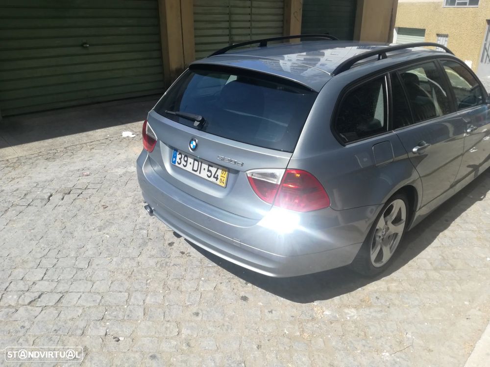 BMW 320 d Exclusive - 5