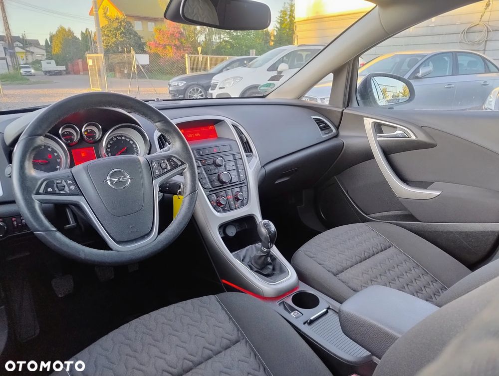 Opel Astra 1.4 T Active - 12